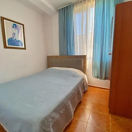 Joni's Lägenhet Spille